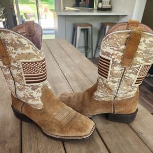 Ariat size 8 boots